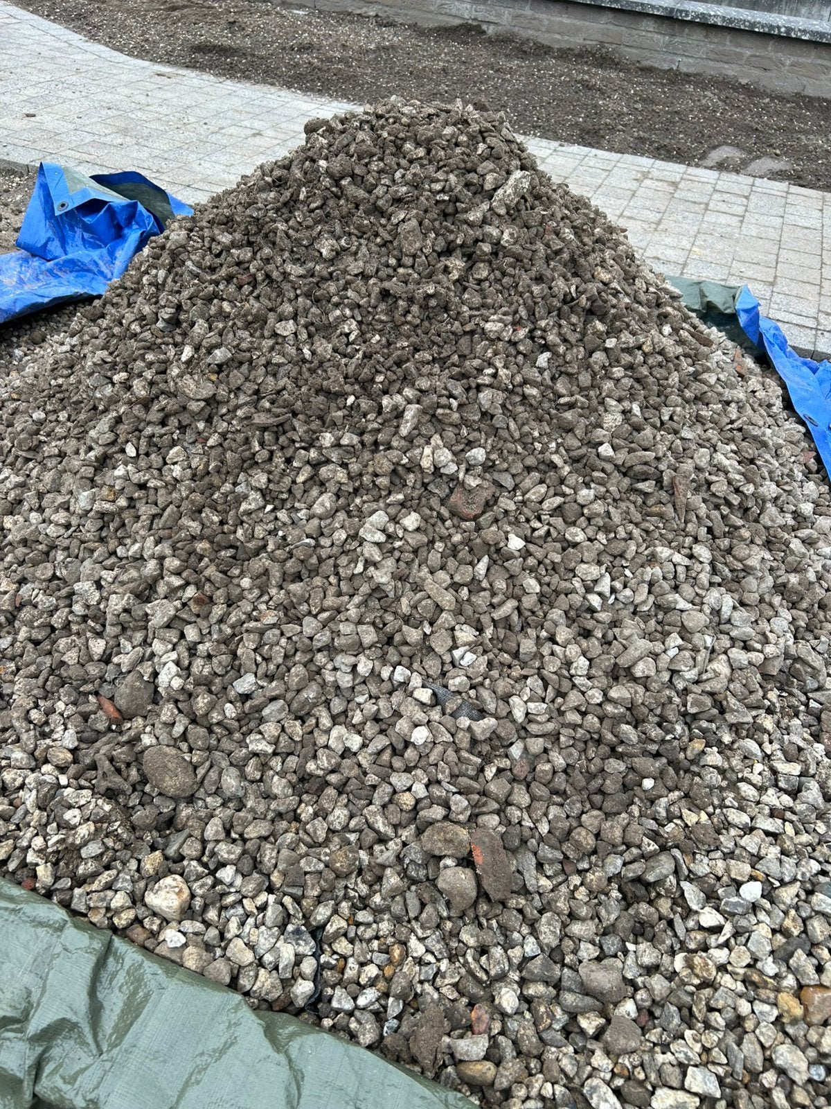 Gratis af te halen: lot sierstenen beige, Tuin en Terras, Ophalen, Gebruikt, Beige, Kei
