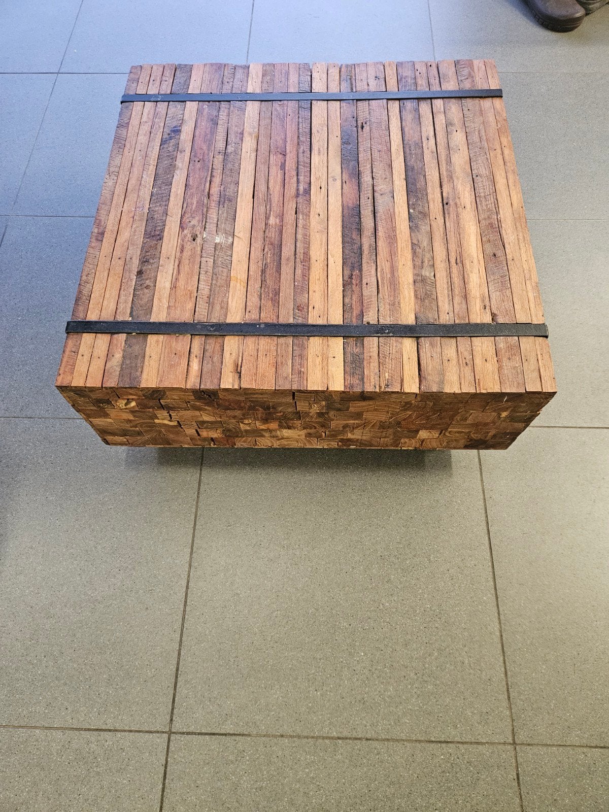 salon tafel hout op wieltjes, Huis en Inrichting, Ophalen