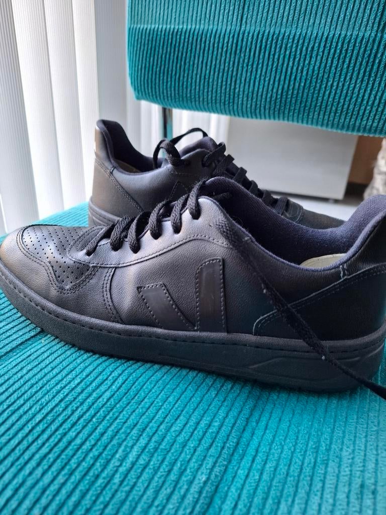 Veja V10 mand maat 42, Ophalen