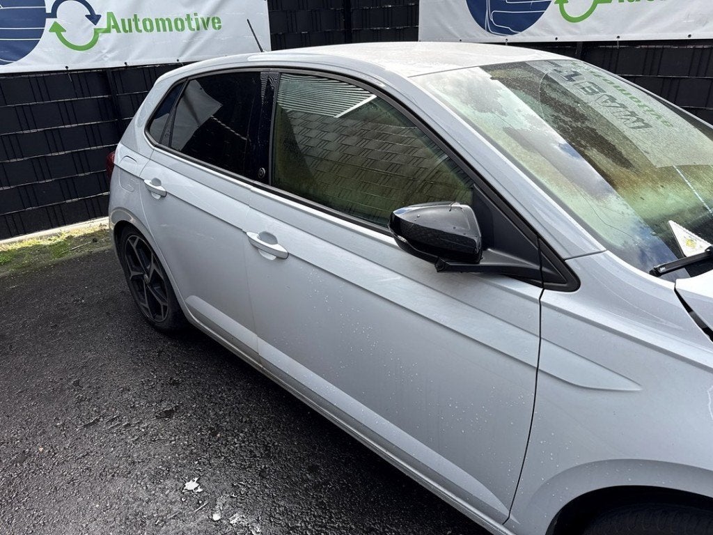 PORTIER RECHTS VOOR Volkswagen Polo VI (AW1), Auto-onderdelen, Gebruikt, Volkswagen AG, Kundenbetreuung@volkswagen.de, Volkswagen