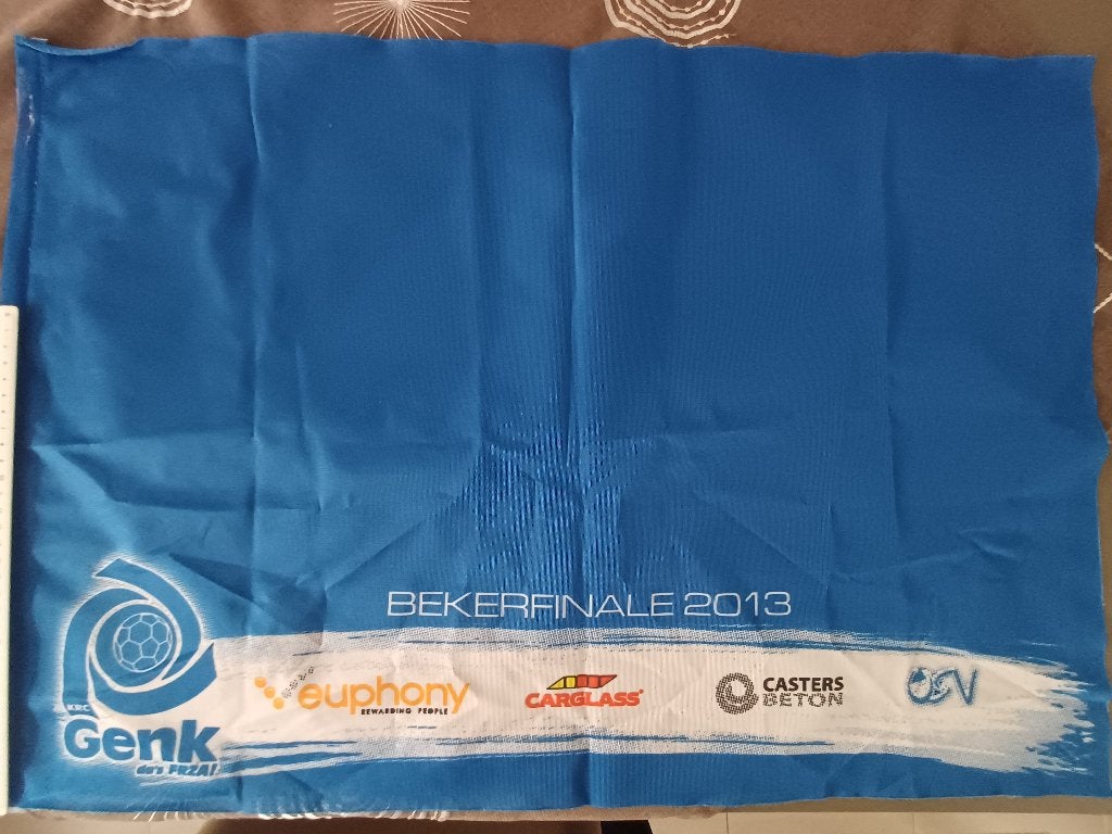 Vlag KRC Genk, Verzamelen, Ophalen of Verzenden, Gebruikt