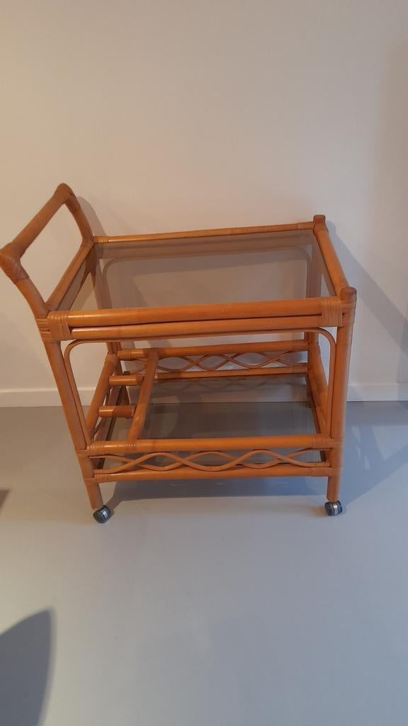 Vintage rotan serveerwagentje ( trolley), Ophalen
