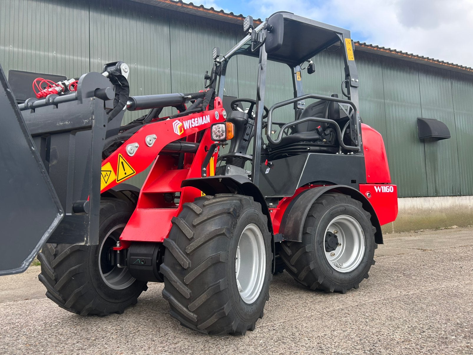 MINI-PELLE COMPACTE À ATTACHE RAPIDE WISEMAN W1160 WEIDEMANN, Articles professionnels, Machines & Construction | Grues & Excavatrices