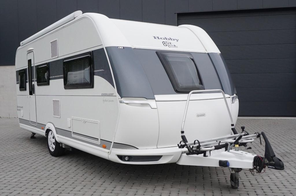 Prachtige 4pers.Hobby met mover, dakluifel, fietsrek, Mover, Rondzit, Hobby, Bedrijf