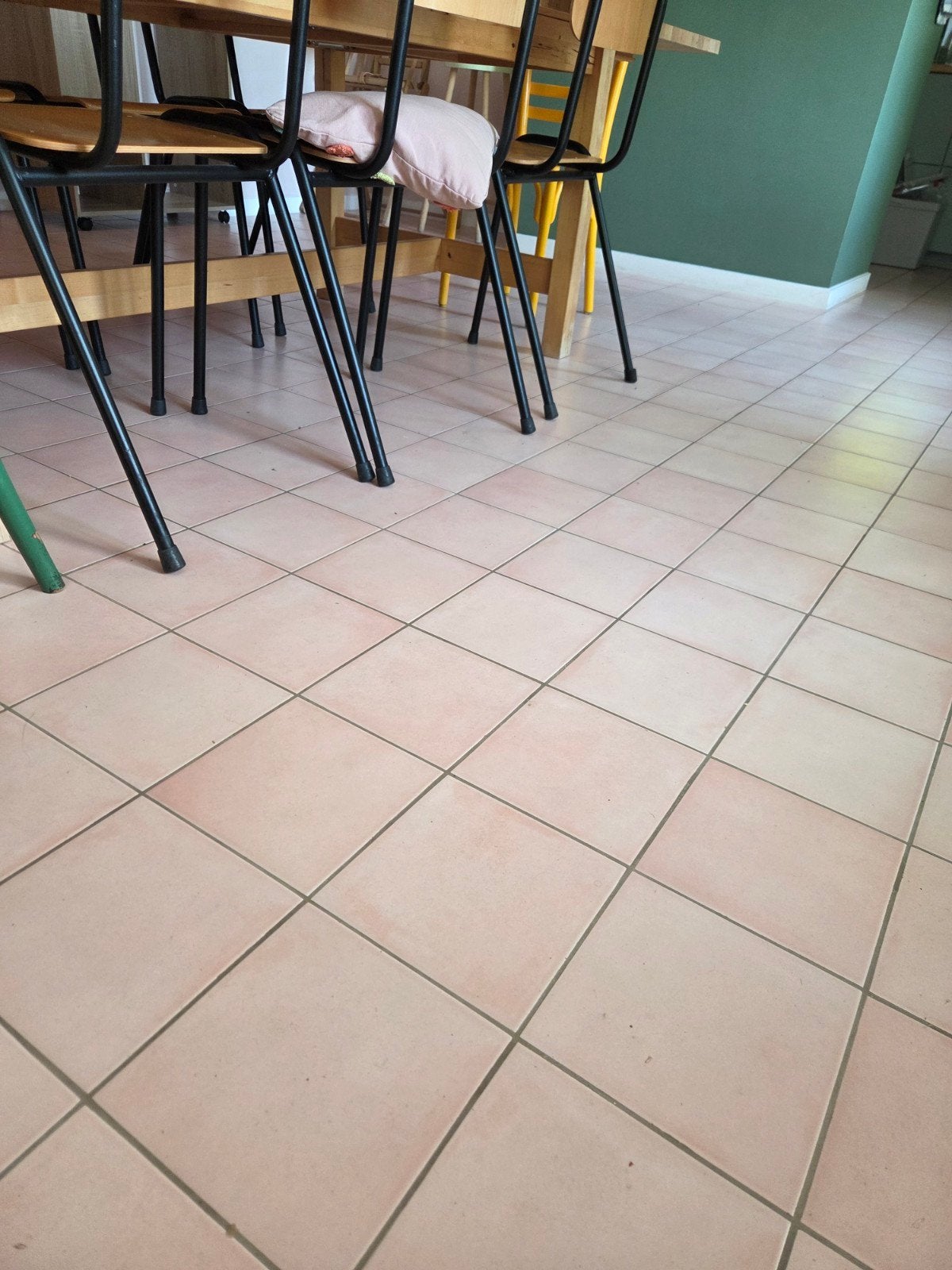 26m2 roze tegels van 20 op 20cm 10€/m2, Ophalen, Keramiek, Nieuw, 20 tot 40 cm