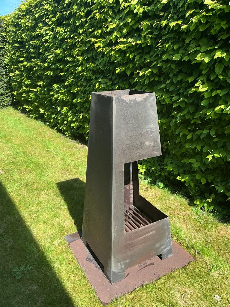 Design vuurkorf nieuwprijs 700€, Ophalen, Zo goed als nieuw