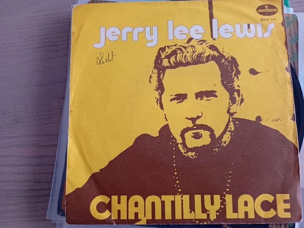 Jerry Lee Lewis - Chantilly lace, Gebruikt, Verzenden, 7 inch, Fotohoes