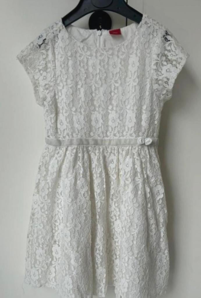 Supermooi wit kleedje - S.Oliver - mt 116, Enlèvement, Utilisé, Fille, Robe ou Jupe