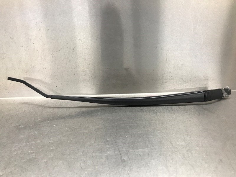 BRAS D'ESSUIE-GLACE AVANT Toyota Yaris IV (P21 / PA1 / PH1), Utilisé, Toyota