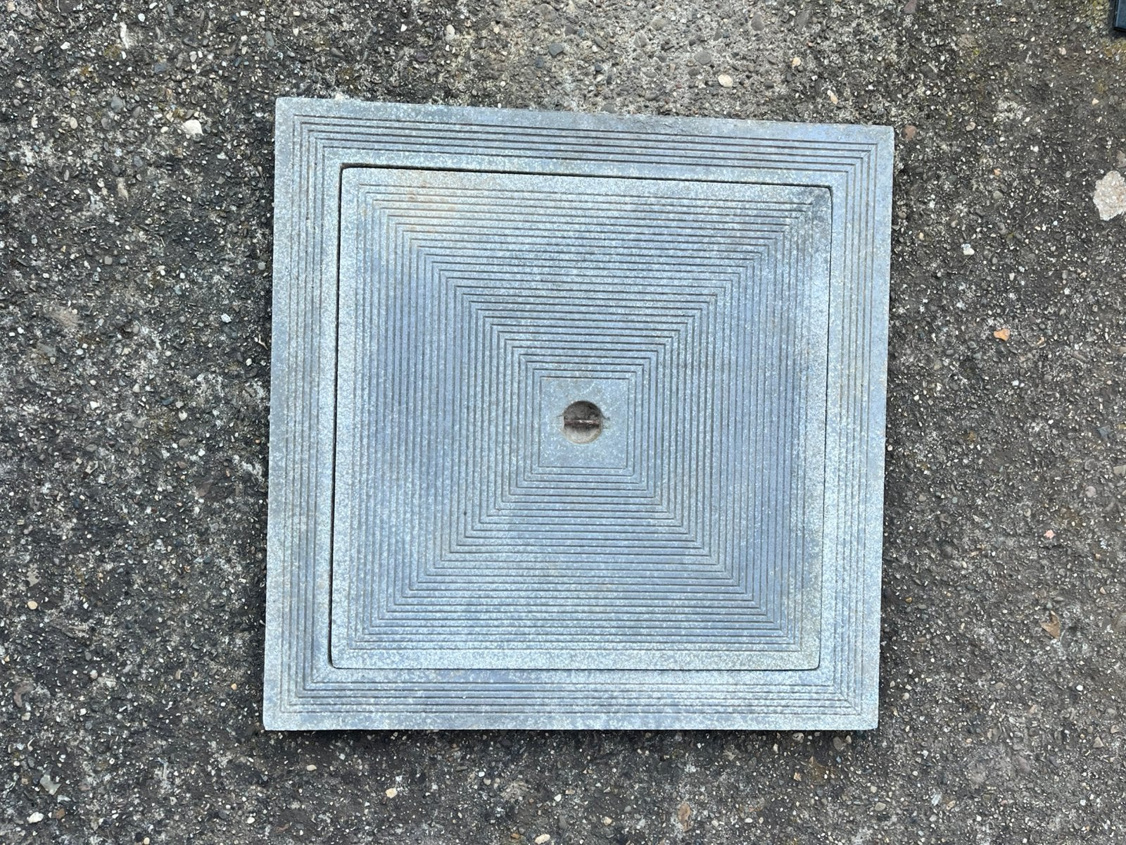 Putdeksel aluminium 60cm, Doe-het-zelf en Bouw, Ophalen, Gebruikt, Aluminium