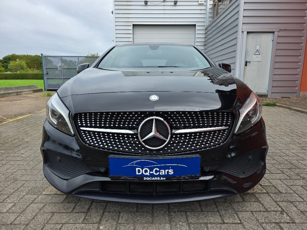 Mercedes-Benz A-Klasse - AMG-Line, Voorwielaandrijving, 4 cilinders, Zwart, Bedrijf