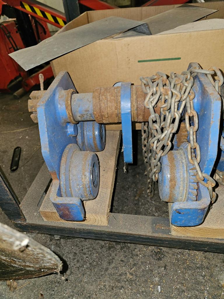 Rolkat. 2 ton, Huis en Inrichting, Ophalen