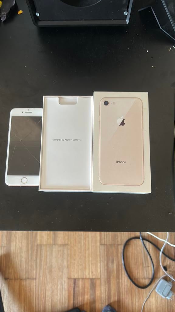 Iphone 8 gold 64gb, Telecommunicatie, Mobiele telefoons | Apple iPhone, Ophalen, Gebruikt, 64 GB, 100 %