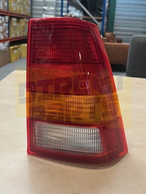 Opel Kadett E (9/84-9/93) (Sedan/Cabrio) achterlicht Rechts, -, -, Opel, Nieuw