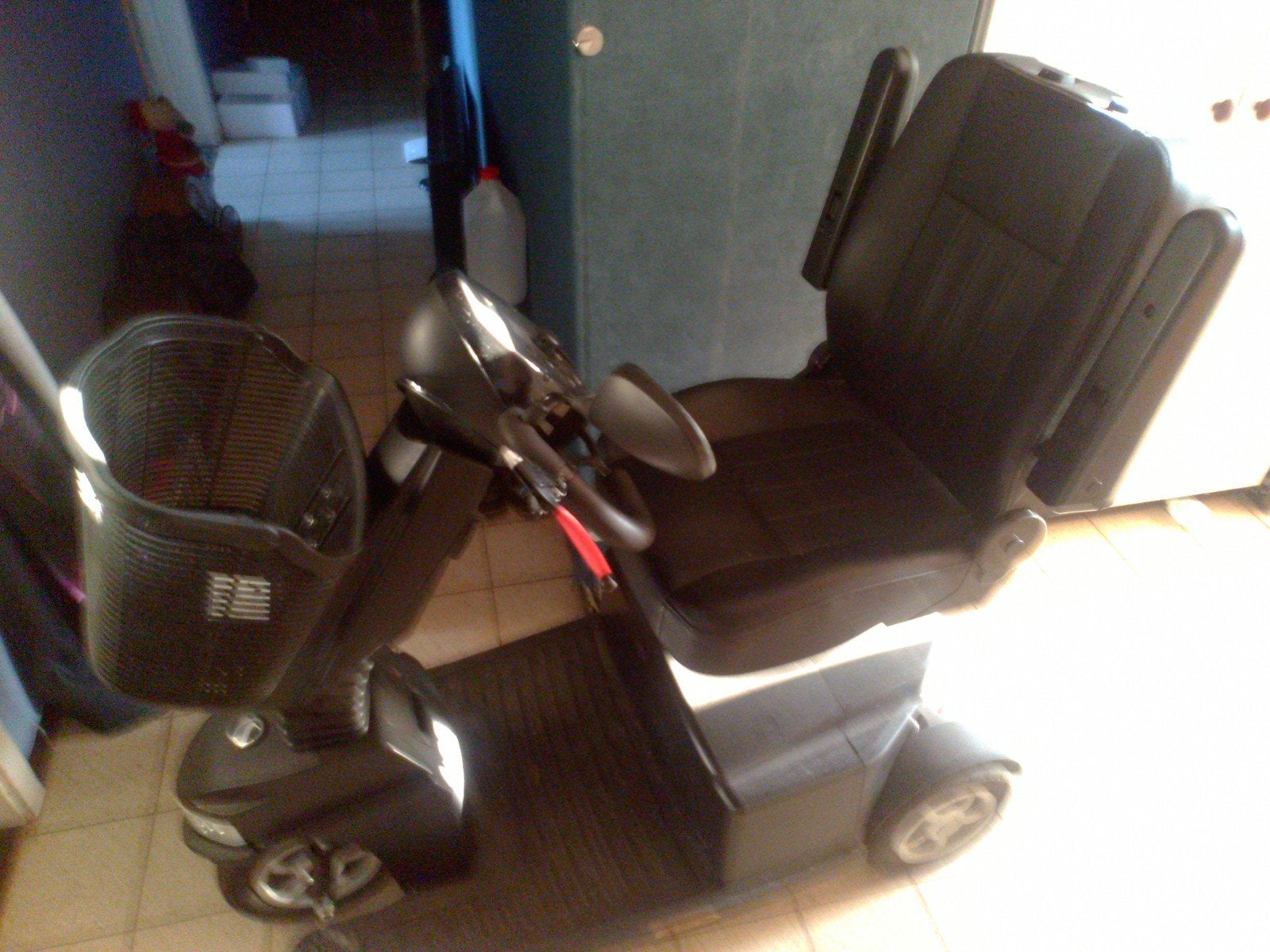 invalide driewieler, Motoren, Accessoires | Koffers en Tassen, Ophalen, Zo goed als nieuw