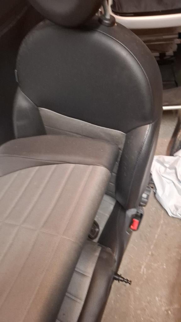 Fiat 500 complete stoelen, Ophalen
