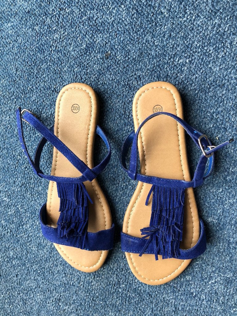 sandales neuves pointure 33-34, Enfants & Bébés, Vêtements enfant | Chaussures & Chaussettes, Neuf, Enlèvement, Chaussures, Fille