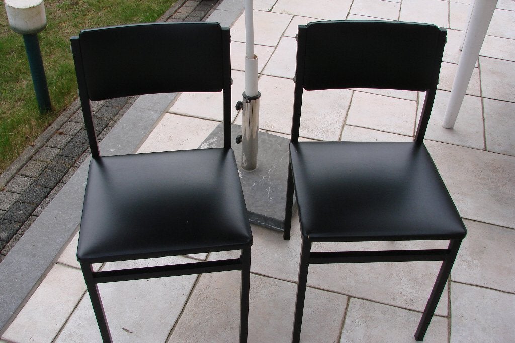 2 zwarte stoelen, Ophalen, Gebruikt, Twee, Zwart