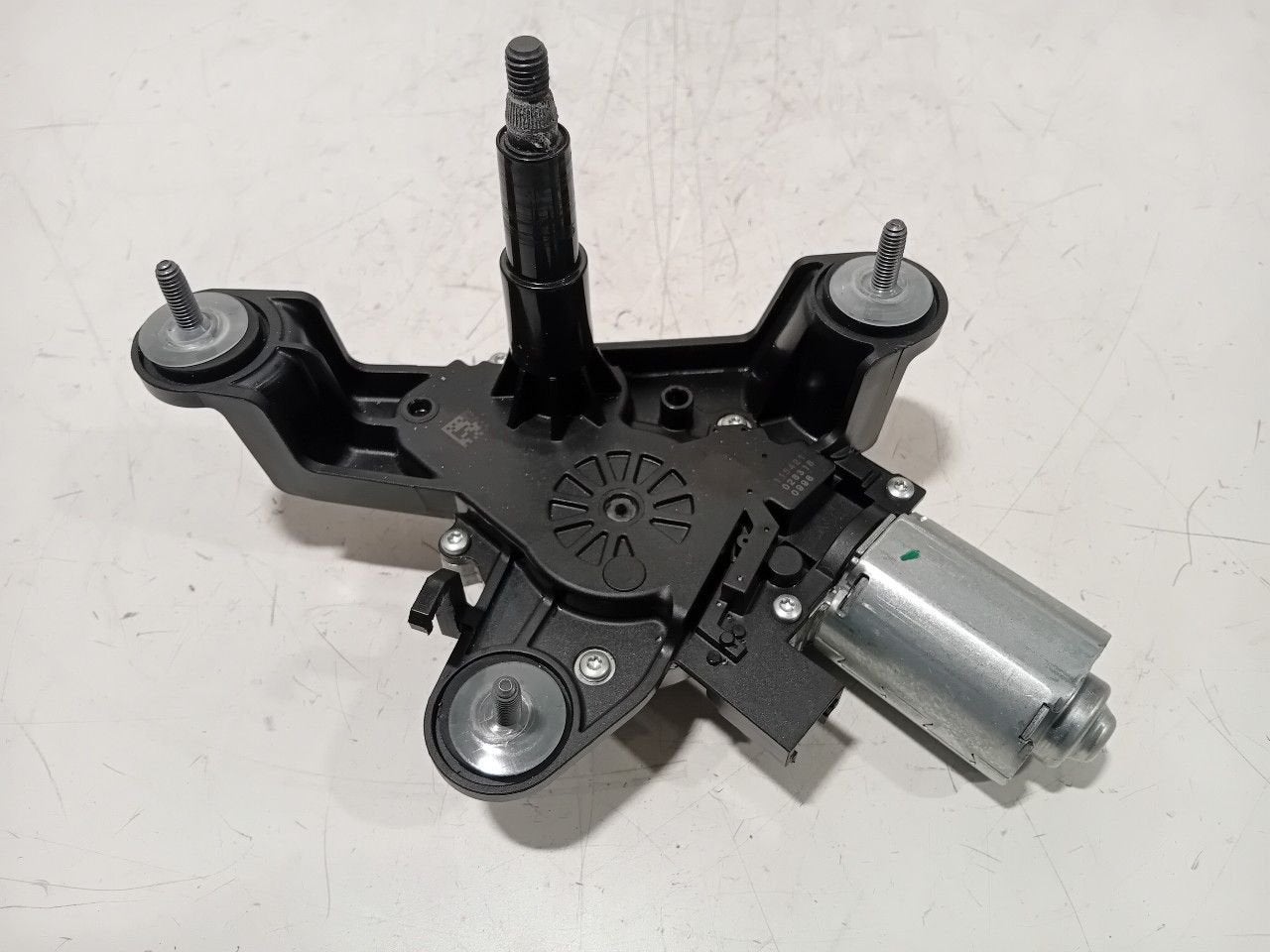 Ruitenwissermotor achter Peugeot 3008, Onderdelen@venauto.nl, Van der Ven Autorecycling B.V., Gebruikt, Ettenseweg 76, 4706 PB Roosendaal, The Netherlands