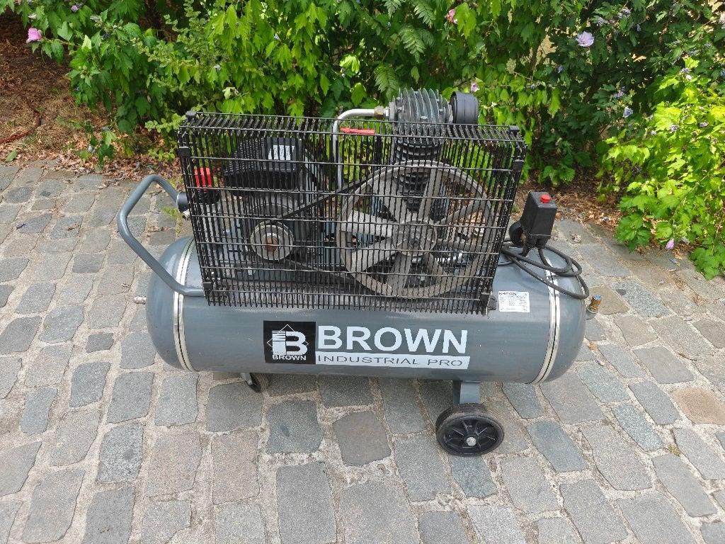 Compressor Brown, Ophalen