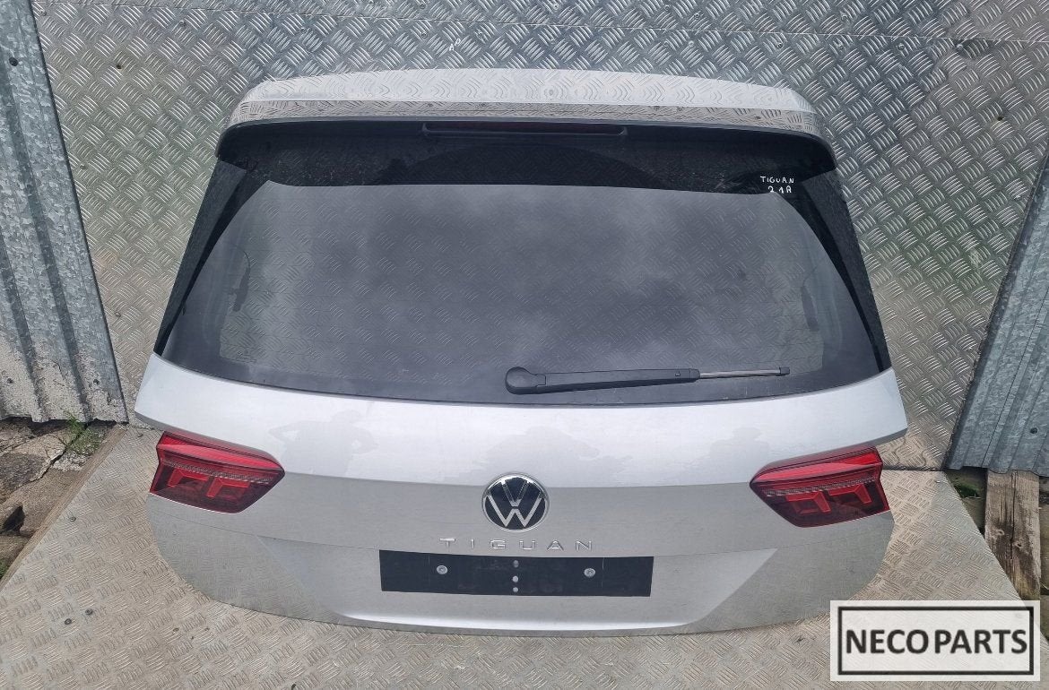 VW TIGUAN LIFT R-LINE 5NA 2021 R ACHTERKLEP LA7W LEVERBAAR!, Gebruikt, -, Volkswagen, -