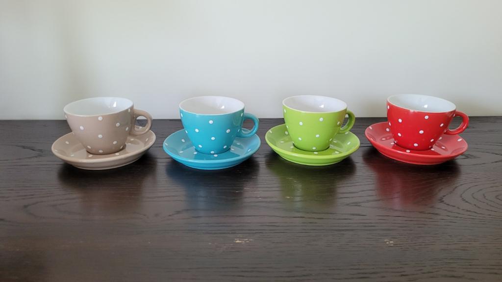 Koffietassen 6 stuks en schoteltjes, Huis en Inrichting, Keuken | Servies, Ophalen