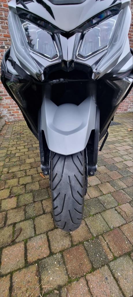 Kymco AK 550 full équipé été et hiver 12.250 km., Vélos & Vélomoteurs, Enlèvement
