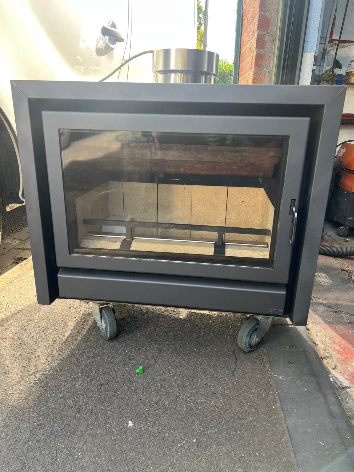 Cassette B&G 683 Infire 8Kw, Maison & Meubles, Poêles, Encastré, Comme neuf, Enlèvement, Bois