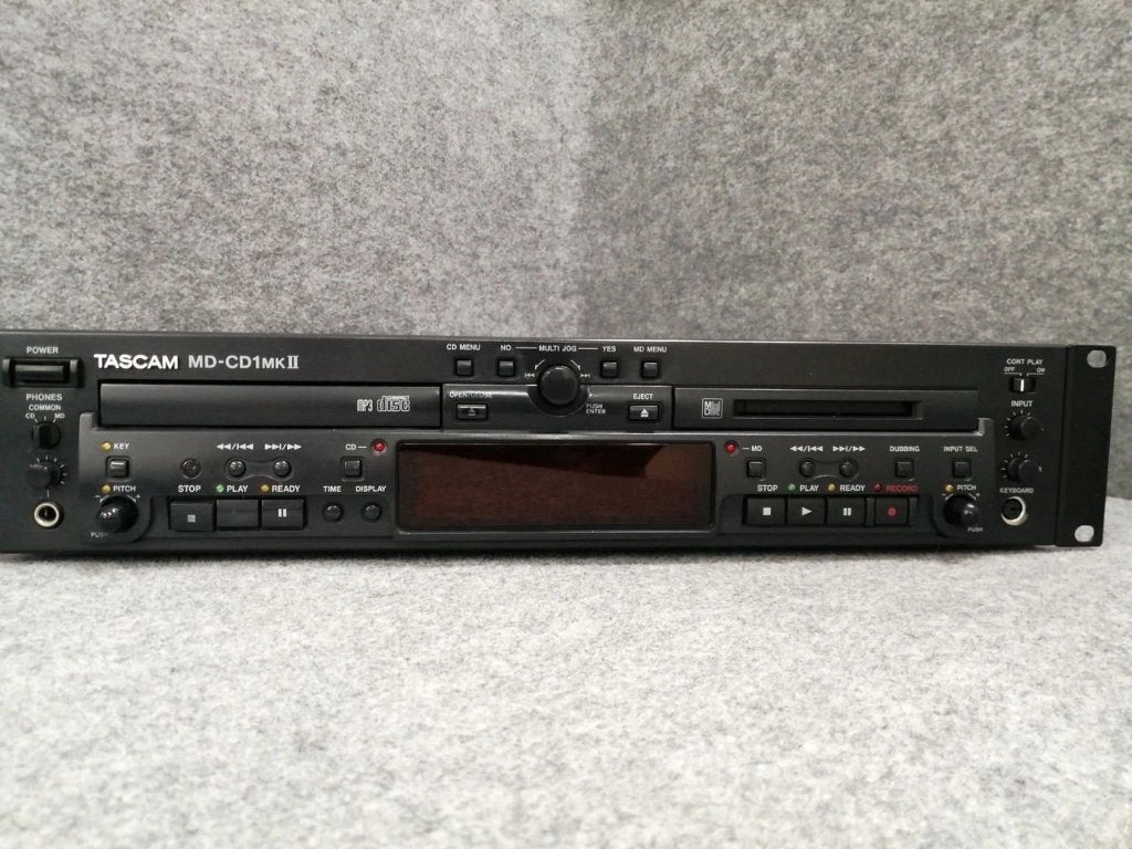Mini-lecteur CD combiné TASCAM MD-CD1 MKII, TV, Hi-fi & Vidéo, Enlèvement ou Envoi, Comme neuf, Audio