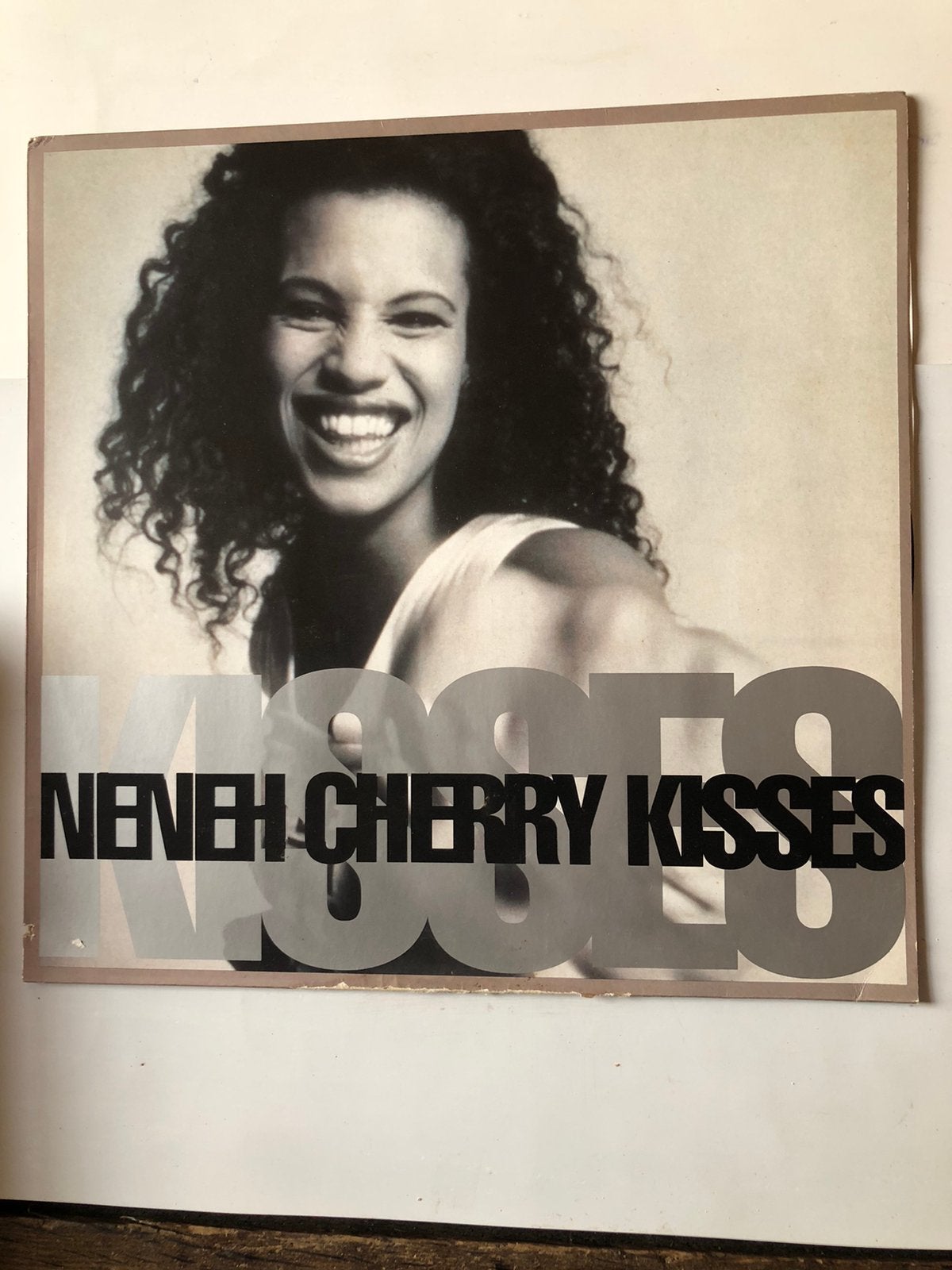 Neneh Cherry : bisous (maxi 12" ; 1988), CD & DVD, Vinyles Singles, Enlèvement ou Envoi, Utilisé