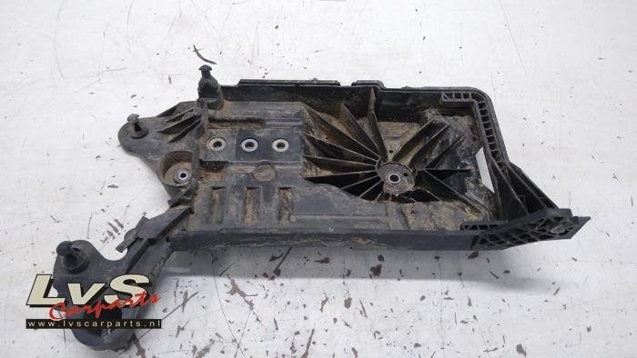 Boîtier de batterie d'un Skoda Octavia, -, 3 mois de garantie, Utilisé, Skoda