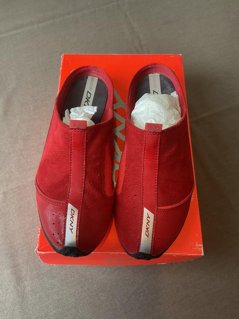 Chaussures femmes DKNY, 7.5, Enlèvement, Comme neuf