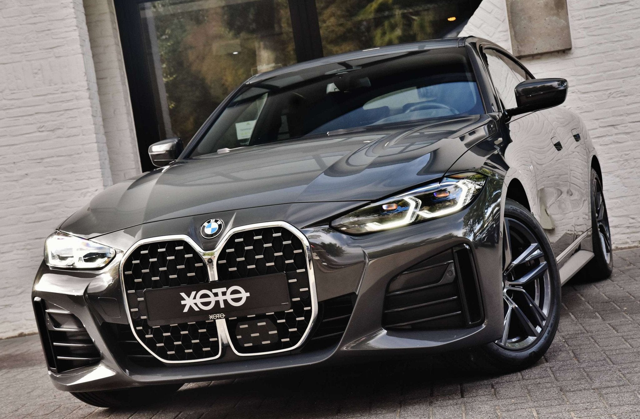 BMW 4 Serie 420 i AS GRANCOUPE M SPORT * NP: € 72.285,- /, Autos, BMW, Argent ou Gris, Achat, Entreprise, Phares entièrement LED