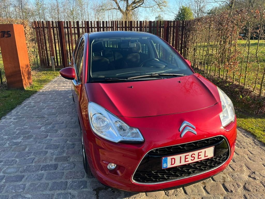Citroën C3 1.6 HDI Exclusive / 246.679 km / Euro 5, Auto's, Citroën, Voorwielaandrijving, Euro 5, Stof, Zwart