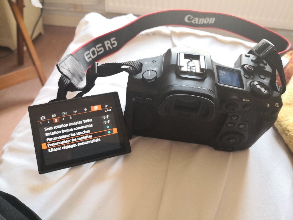 Canon eos r5, Batterie, Canon, Comme neuf, Enlèvement
