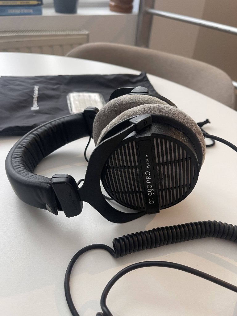 Beyerdynamic DT-990 Pro 250 ohm, Beyerdynamic, Noir, Enlèvement, Utilisé