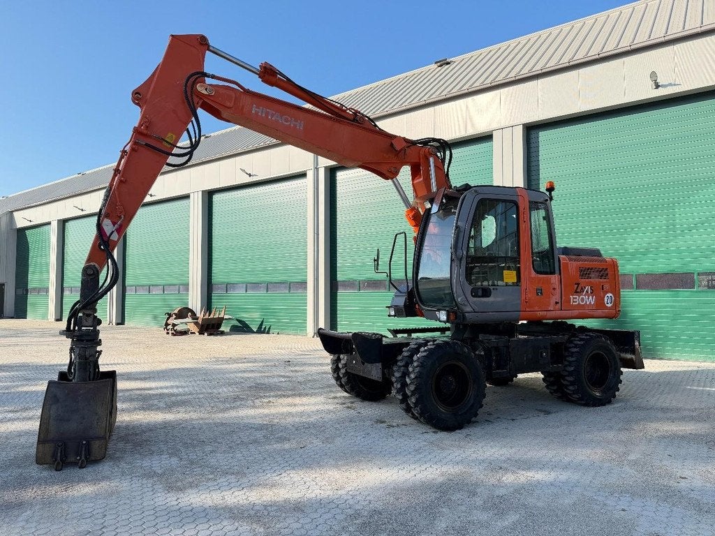 Hitachi ZX 130 W ZX130W - Grapple, Zakelijke goederen, Graafmachine