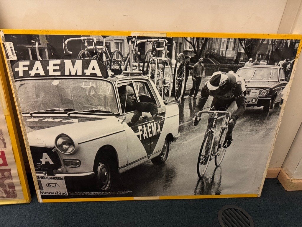 Posters Ronde van Vlaanderen, Verzamelen, Posters, Ophalen, Gebruikt, Deurposter of groter, Rechthoekig Liggend