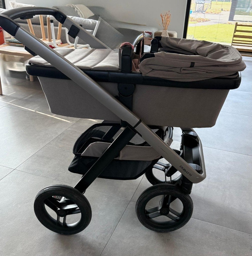 Dubatti two kinderwagen, Gebruikt, Luchtbanden, Ophalen, Kinderwagen