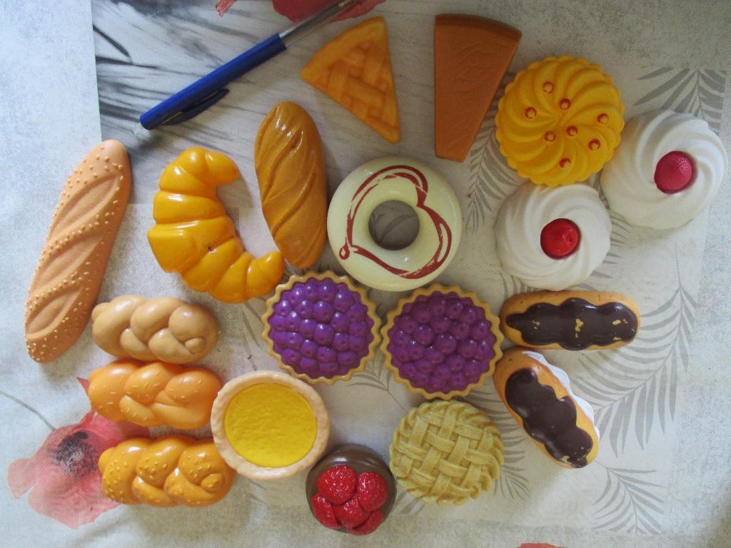 speelgoed bakkerij, Kinderen en Baby's, Ophalen of Verzenden, Zo goed als nieuw, Kunststof, Speelkeuken-accessoire