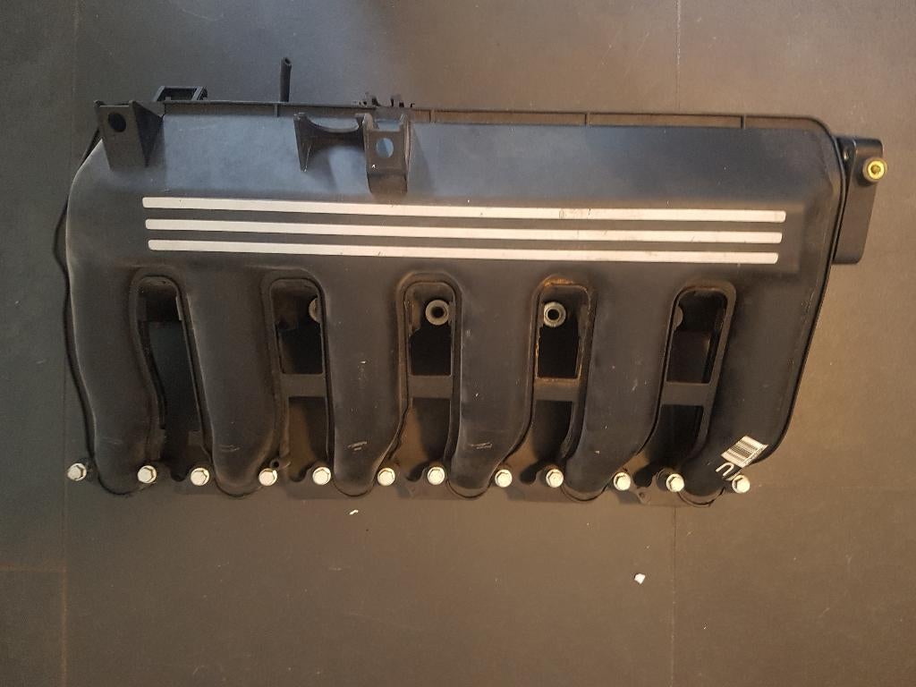 Collecteur d'admission BMW 525D (E39 - 2001) BMW no.7789329, Enlèvement, BMW