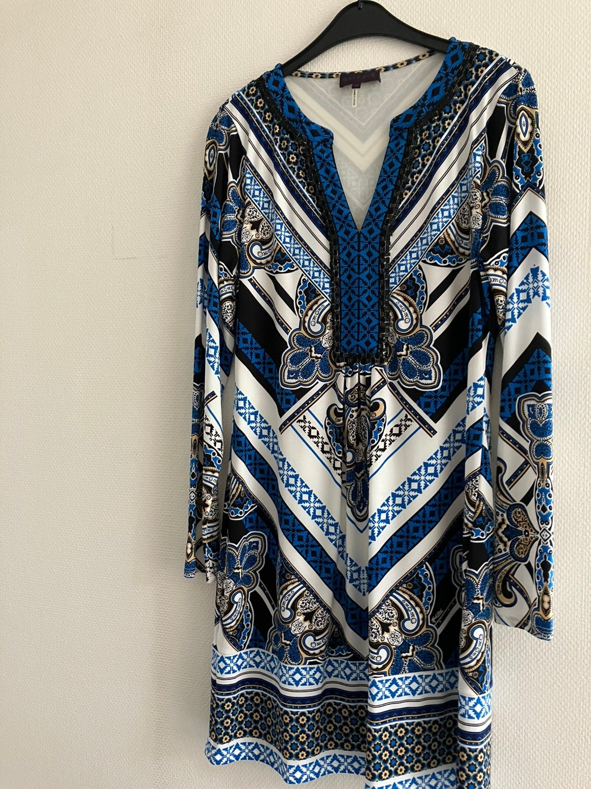 Kleedje HALE BOB, medium, NIEUW!, Kleding | Dames, Ophalen of Verzenden, Zo goed als nieuw
