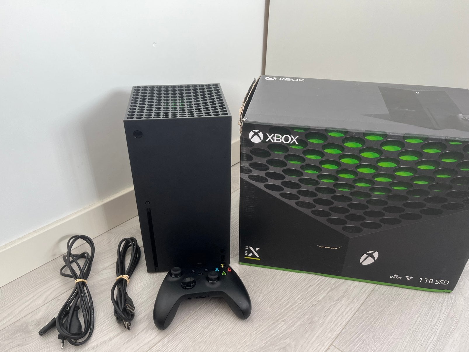 Xbox Series X (1 To) | 1 manette | Boîte, Enlèvement, Comme neuf, Xbox Series X