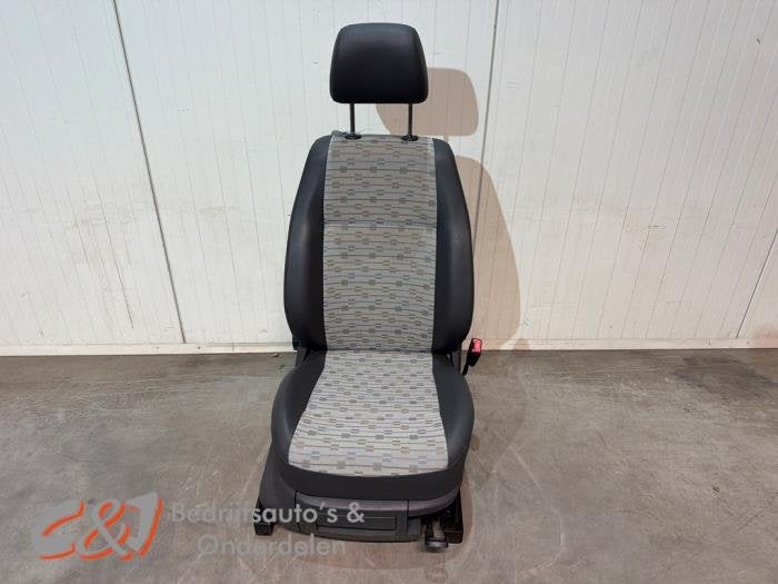 Siège droit d'un Volkswagen Caddy, Volkswagen, -, 3 mois de garantie, Utilisé