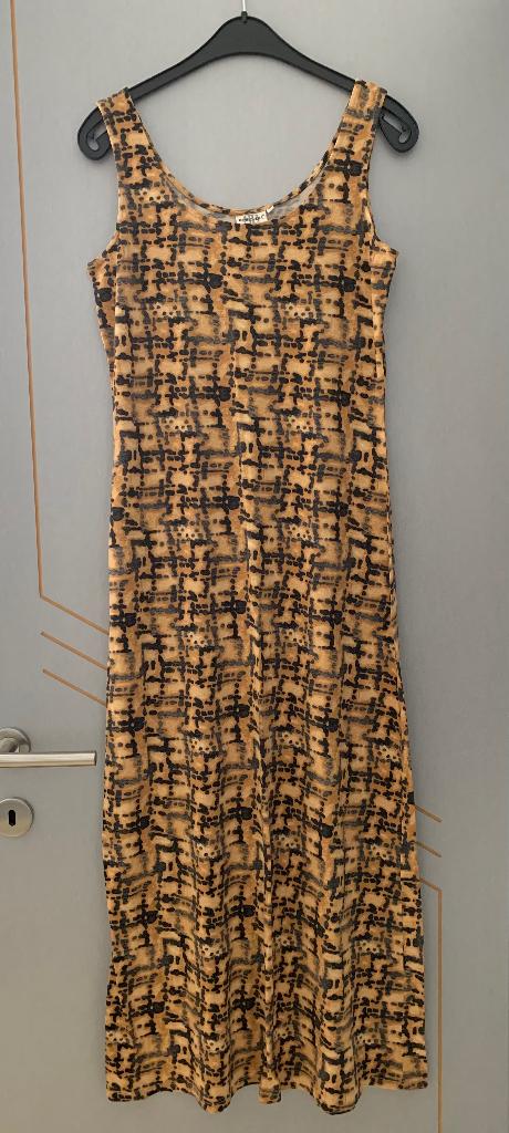 Jurk, maat medium, Kleding | Dames, Jurken, Bruin, Zo goed als nieuw, Onder de knie, Ophalen