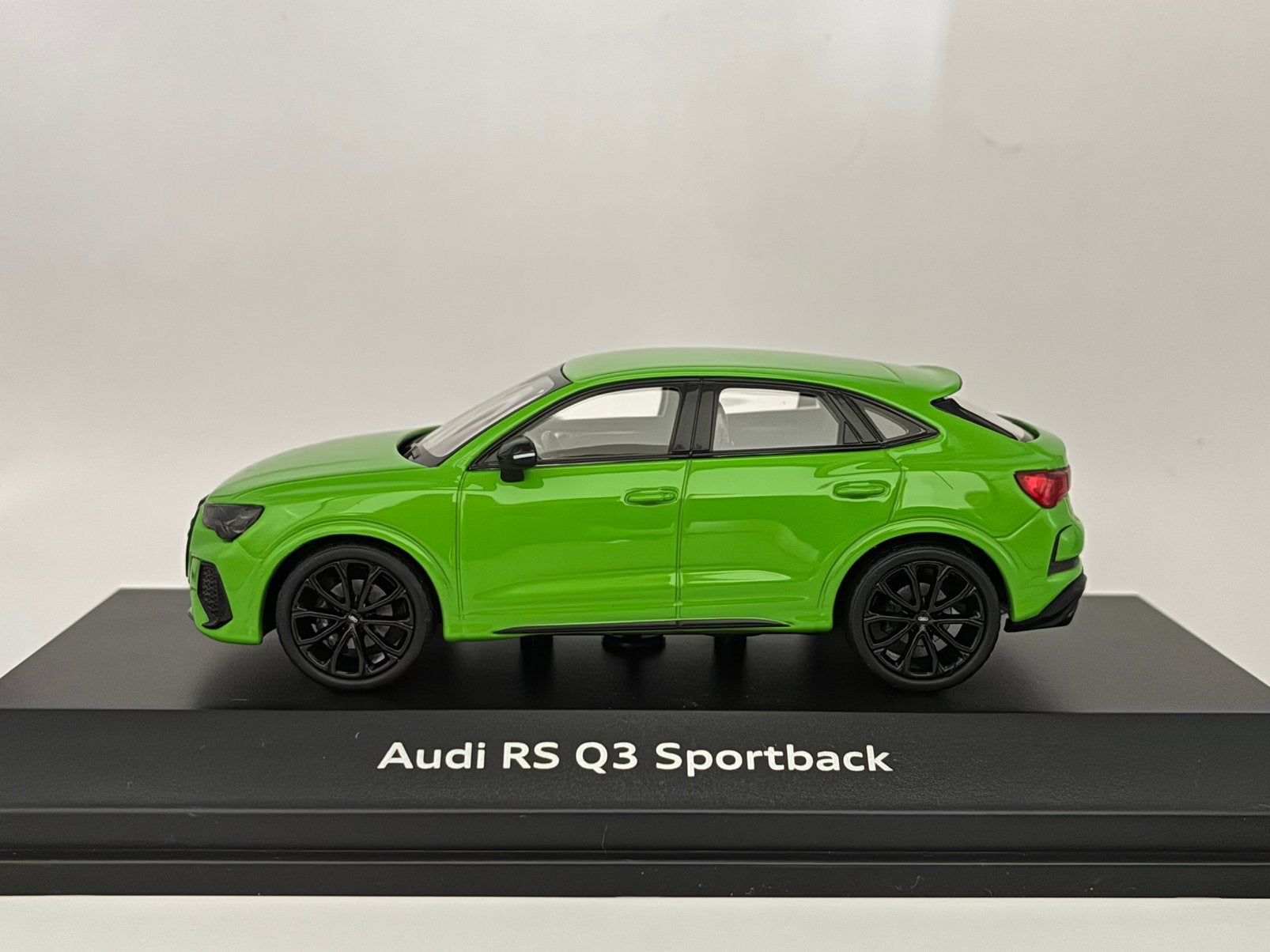 Audi RS Q3 Sportback (Type F3N) 2020 - MiniChamps, Enlèvement ou Envoi, Neuf, Voiture, MiniChamps