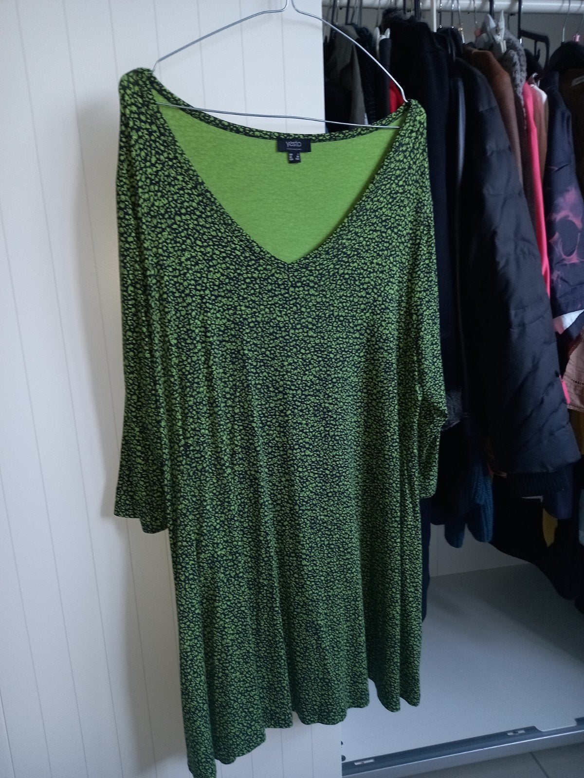 tuniek maat   1 merk yesta, Blouse of Tuniek, Ophalen of Verzenden, Groen, Nieuw