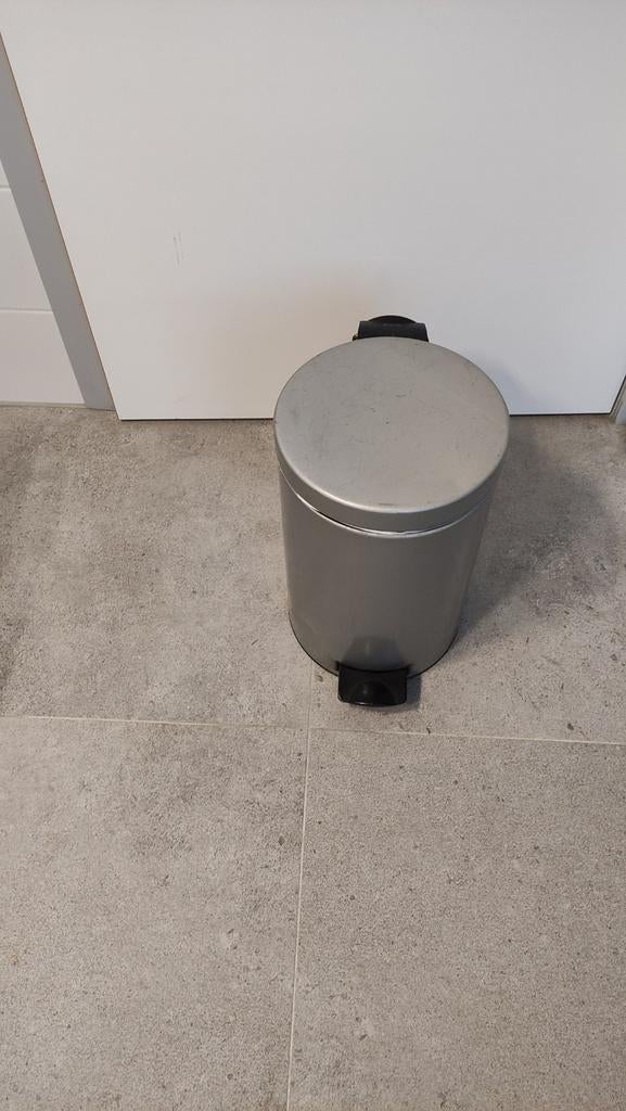 Brabantia pedaalemmer / vuilbak 39,5 cm hoog, Gebruikt, Met pedaal, Ophalen of Verzenden, Metaal