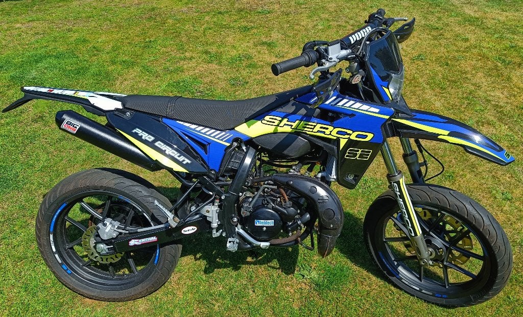 Usine Sherco SM-R 50 2024/4000 km, Autres marques, Comme neuf, 6 vitesses, Enlèvement