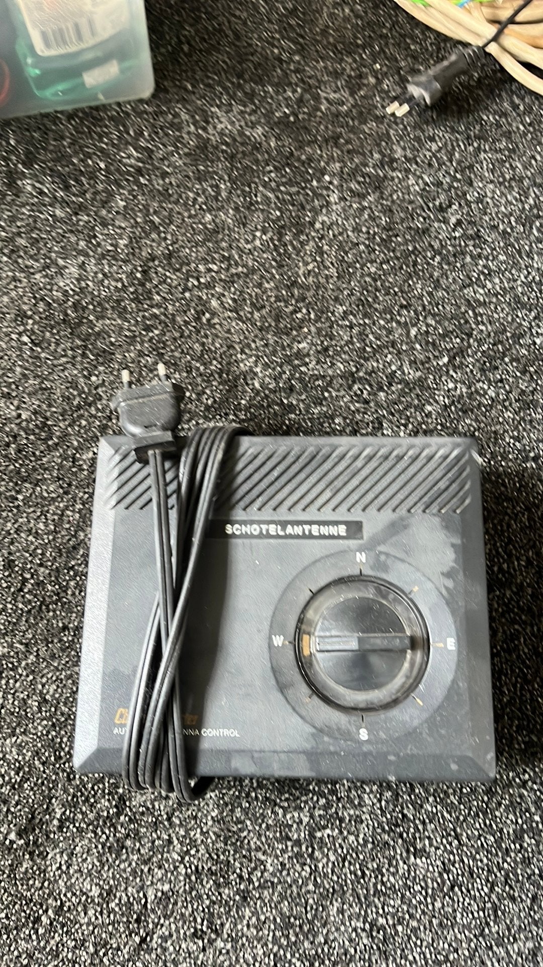 Bediening motor voor antenne, Audio, Tv en Foto, Schotelantennes, Ophalen, Zo goed als nieuw